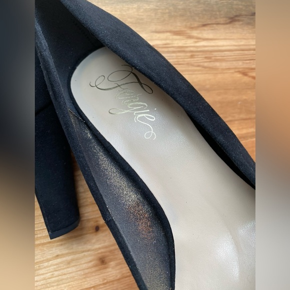 FERGIE Black Heels 9 - Picture 3 of 3